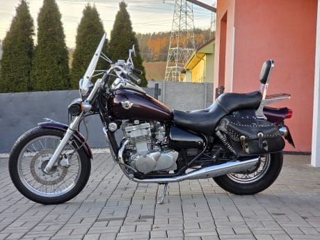 Na prodej Kawasaki EN 500, padací rám, brašny, plexi, opěrka