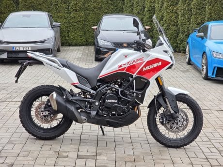 Na prodej Morini X-Cape 650, původ ČR, servisní knížka