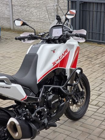 Na prodej Morini X-Cape 650, původ ČR, servisní knížka