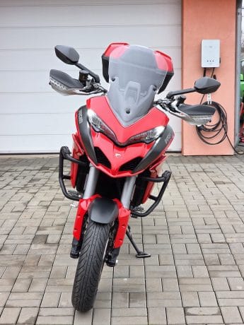 Na prodej Ducati Multistrada 1200S, Akrapovič, kufr