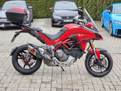 Na prodej Ducati Multistrada 1200S, Akrapovič, kufr