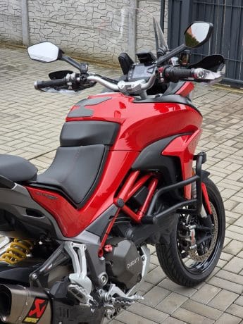 Na prodej Ducati Multistrada 1200S, Akrapovič, kufr