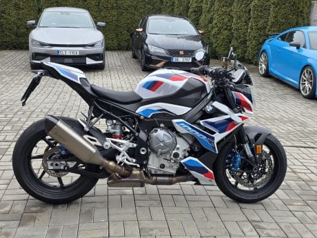 Na prodej BMW M 1000 R, původ ČR, záruka do 8/2029, 1425km, DPH