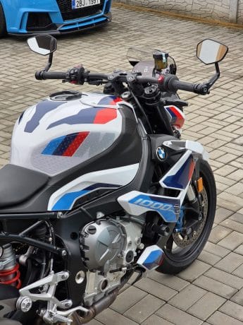 Na prodej BMW M 1000 R, původ ČR, záruka do 8/2029, 1425km, DPH