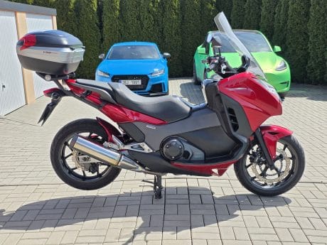 Na prodej Honda NC750D Integra, původ ČR, serviska, plexi, blatník