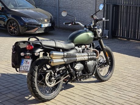 Na prodej Triumph Scrambler 900, 2024, původ ČR, záruka, doplňky