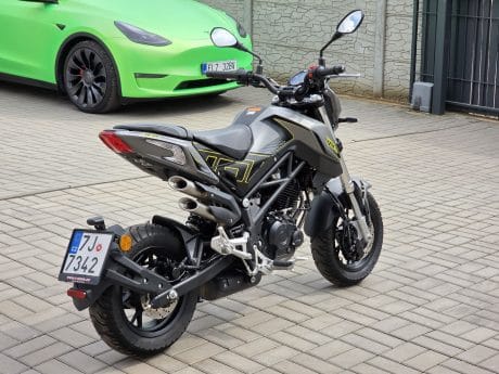 Na prodej Benelli TNT 125, původ ČR, 2023