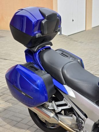 Na prodej Yamaha FJR 1300, původ ČR, 3x kufr, serviska