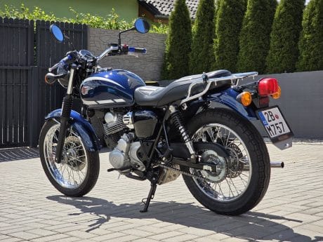 Na prodej Kawasaki W230, záruka do 2029, původ ČR