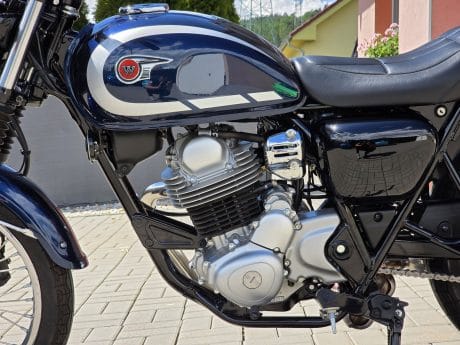 Na prodej Kawasaki W230, záruka do 2029, původ ČR