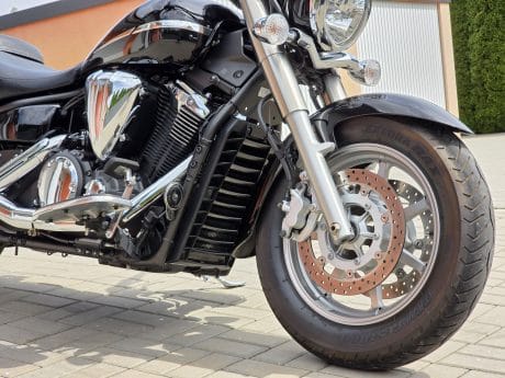 Na prodej Yamaha XVS 1300A Midnight Star, původ ČR