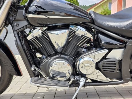 Na prodej Yamaha XVS 1300A Midnight Star, původ ČR