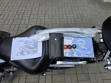 Na prodej Yamaha XVS 1300A Midnight Star, původ ČR