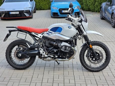 Na prodej BMW R nineT Urban G/S, serviska, padací rámy, plexi, nosič