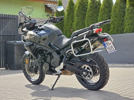 Na prodej CFMOTO 700MT Adventure, 5let záruka, serviska, 1.050km