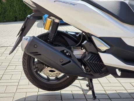 Na prodej Honda PCX125 DX, 2025, původ ČR, 3.200km, 6let záruka