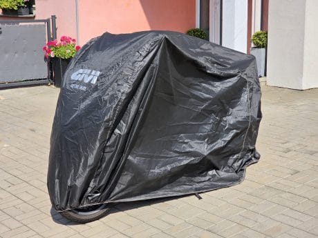 Na prodej Honda PCX125 DX, 2025, původ ČR, 3.200km, 6let záruka
