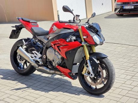 Na prodej BMW S 1000 R, Sport Dynamic Paket, původ ČR, 11.300km
