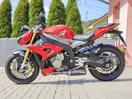 Na prodej BMW S 1000 R, Sport Dynamic Paket, původ ČR, 11.300km