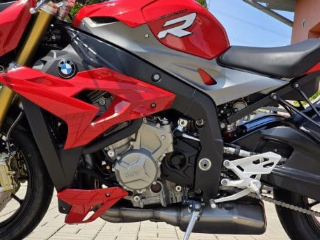 Na prodej BMW S 1000 R, Sport Dynamic Paket, původ ČR, 11.300km