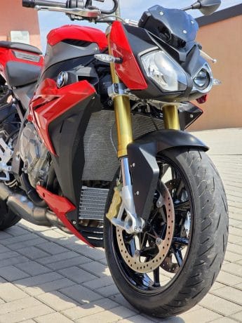 Na prodej BMW S 1000 R, Sport Dynamic Paket, původ ČR, 11.300km