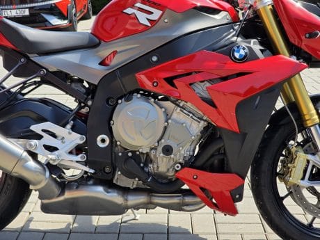 Na prodej BMW S 1000 R, Sport Dynamic Paket, původ ČR, 11.300km
