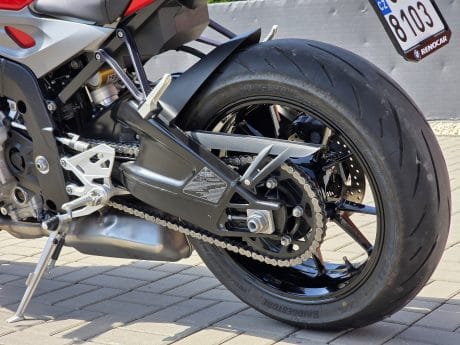 Na prodej BMW S 1000 R, Sport Dynamic Paket, původ ČR, 11.300km